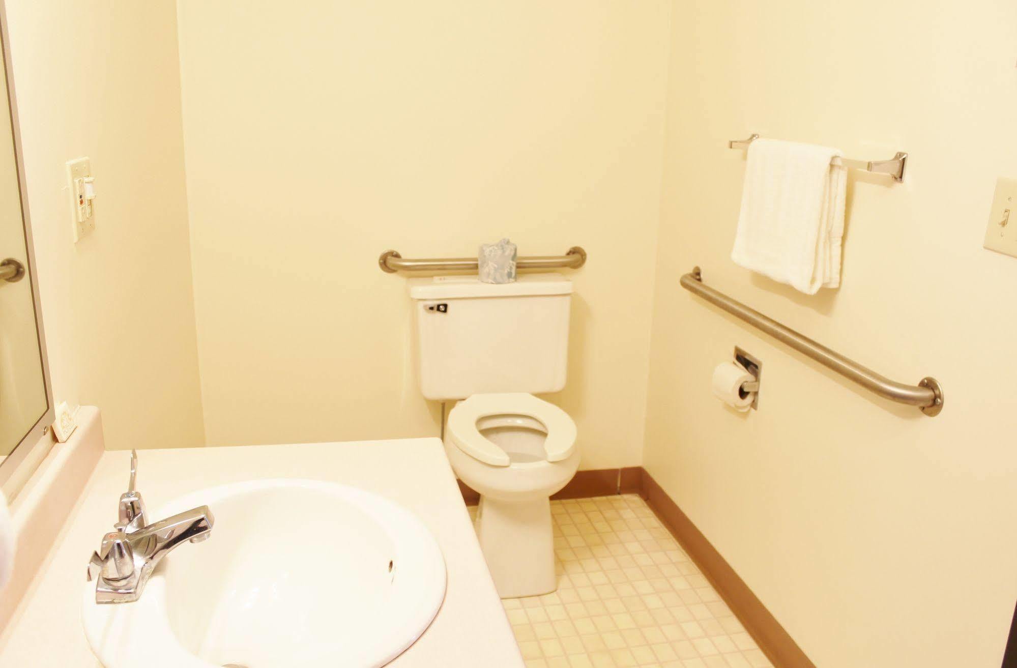 ألكساندريا Otter Creek Inn المظهر الخارجي الصورة